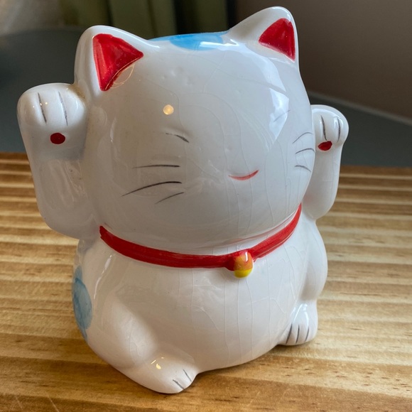 Japanese Ceramic Lucky Cat (Maneki Neko) Bank - Picture 1 of 6
